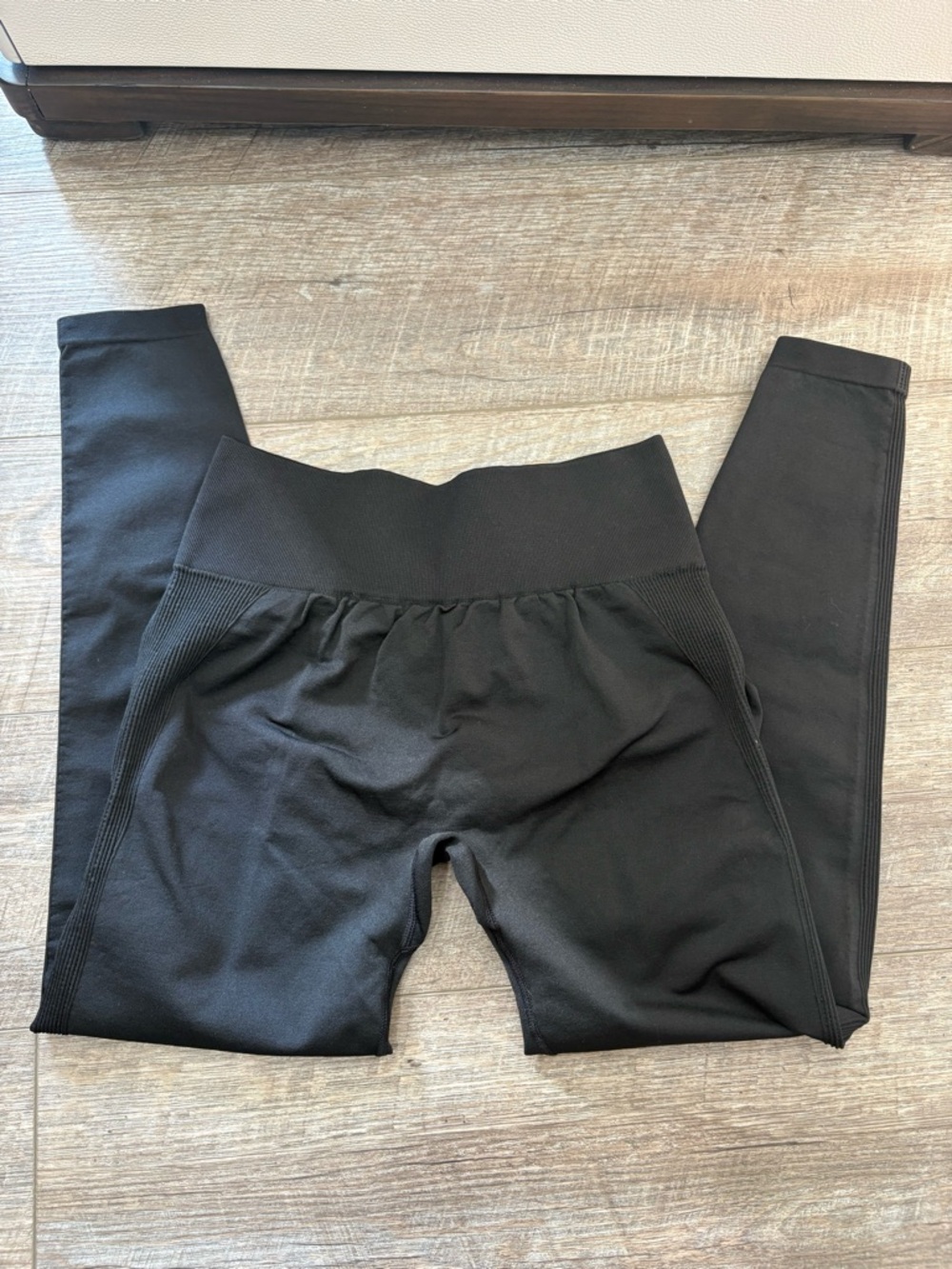 Black High-Waist Active Leggings